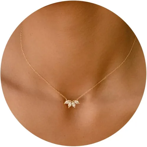 HANLI Diamond Necklaces for Women Dainty Gold Necklace 14K Gold Plated Simple CZ Moon Star Pendant Necklace Trendy Gold Necklace Jewelry Gifts for