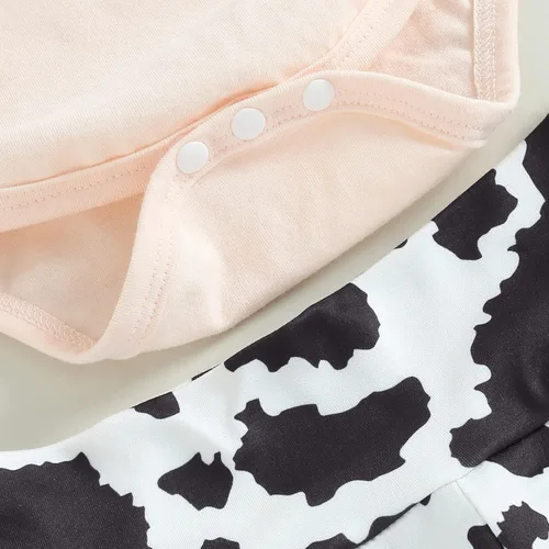 Miniatura 26 de fhutpw Conjunto de camiseta de manga corta con estampado de vaca y pantalones acampanados de dibujos animados para niñas