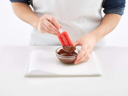 Miniatura 4 de Lékué Juego de 4 moldes apilables para paletas + palitos y tapas Paletas de helado caseras y aperitivos congelados Silicona flexible de platino