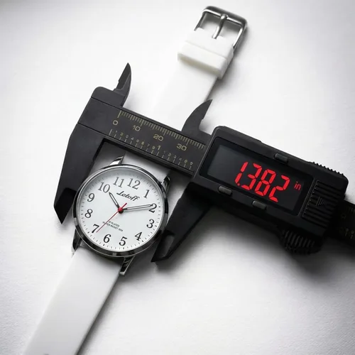 Miniatura 4 de Letoff Reloj analógico clásico, esfera blanca con números arábigos, banda de silicona, resistente al agua 30M