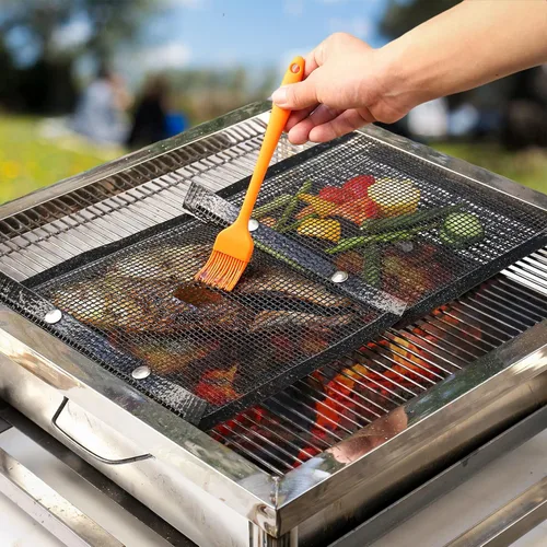 Miniatura 5 de Bolsas de malla para parrilla de barbacoa reutilizables para parrillas al aire libre, 3 bolsas antiadherentes para parrillas eléctricas de gas