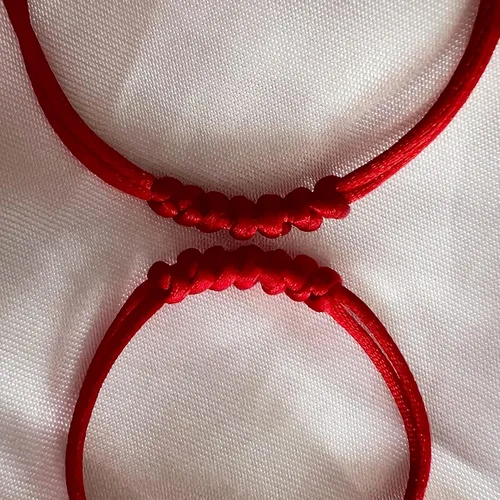 Miniatura 3 de PHITECUS Pulsera de protección roja para recién nacidoniñabebéniña y niñomamá y yofamilia y yo. Amuleto para niños. Cuerda para la buena suerte