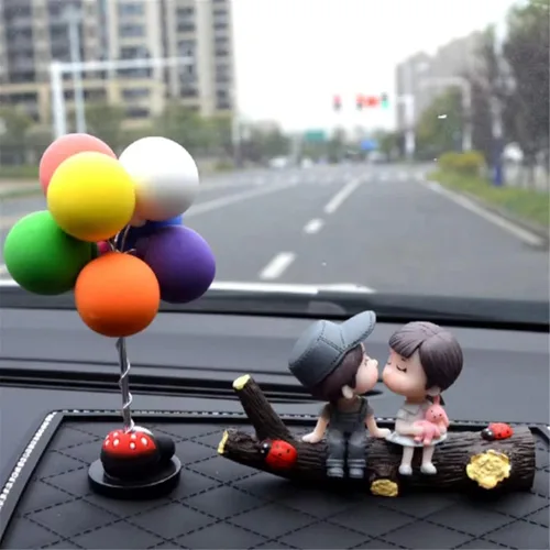 Miniatura 14 de Lindos adornos para pareja, decoración de automóvil, linda acción de caricaturas para parejas, decoración de tablero de automóvil de dibujos