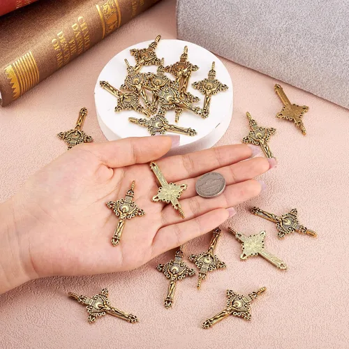 Miniatura 5 de Pandahall - 20 dijes colgantes de cruz de crucifijo estilo tibetano para rosario, cuentas sagradas, collares, joyería, oro antiguo, 1.969 x 1.102 x