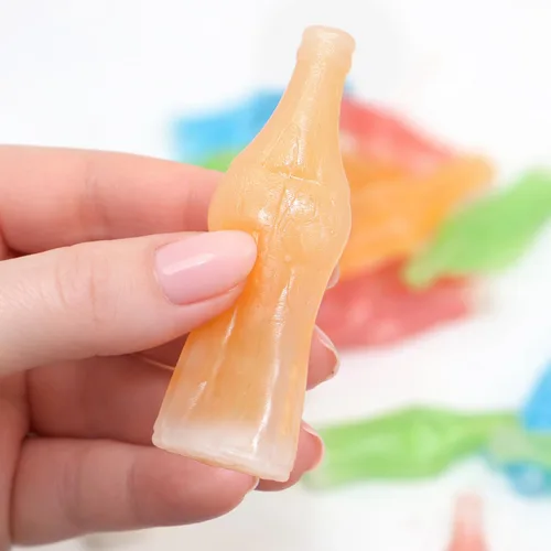 Miniatura 3 de Wax Bottles Candy - Bolsa a granel de 1 libra, botellas clásicas de refresco de cera con centro de jugo dulce, sabores surtidos, golosinas retro