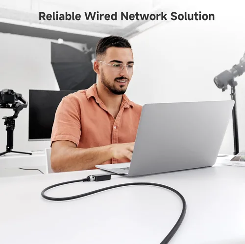 Miniatura 6 de Cable Matters Paquete de 5 cables Ethernet Cat 6A blindados cortos sin enganches de 10 Gbps, cable Cat 6A, cable Cat6A, cable Ethernet, negro
