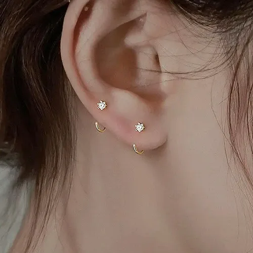 Miniatura 14 de Half Huggie Birthstone Gold Hoop Earrings for Women Tiny Cartilage Stud Piercing Earring Hypoallergenic Earring Screw Back Dainty Hug