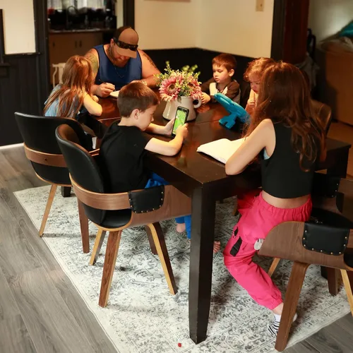 Miniatura 5 de Juego de 2 sillas giratorias de nogal para comedor - Sillas de comedor de mediados de siglo con brazo y respaldo curvo, artesanía de nogal, Marrón