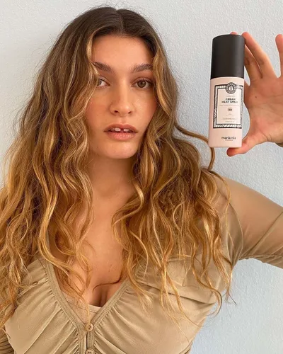 Miniatura 4 de Maria Nila Cream Heat Spray, Rebuilds Damaged Hair, Adds Moisture & Prevents Split Ends, 100% Vegan & Sulfate/Paraben free, 5.1 Fl Oz