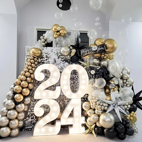 Miniatura 3 de Kit de arco de guirnalda de globos de Año Nuevo, globos de estrella de explosión negros y dorados, globos de estrella de explosión negra perla
