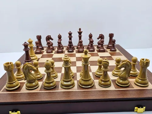 Miniatura 7 de Juego de ajedrez plegable de 18 pulgadas con piezas de ajedrez estándar de alto peso de polímero para la familia, juegos de mesa vintage, juego