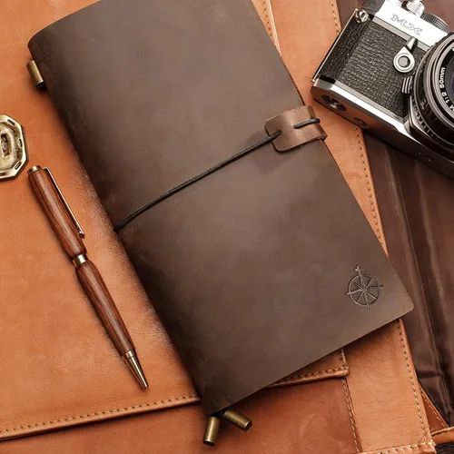 Miniatura 6 de WANDERINGS Cuaderno A5 Travelers hecho a mano, de cuero auténtico, 6 x 8.5 pulgadas, diario de viaje recargable con soporte para bolígrafo
