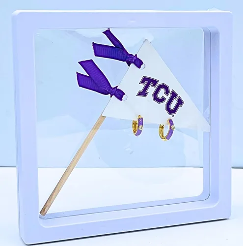 Miniatura 3 de Color Shout x TCU Huggie Hoops on Pennant Flag