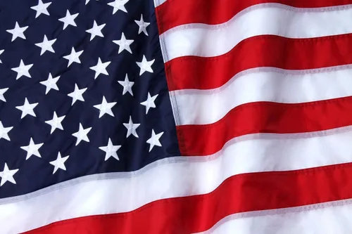 Esta bandera estadounidense de 3 x 5 pies para exteriores, banderas de Estados Unidos más fuerte, de larga duración, nailon resistente, estrellas