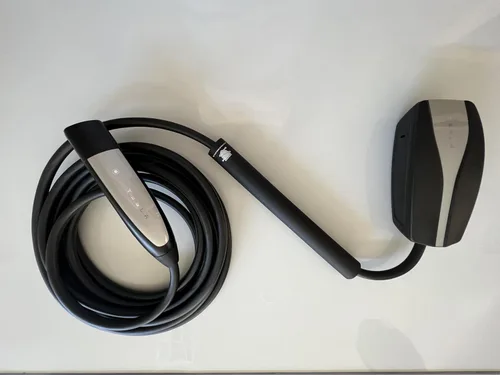 Miniatura 7 de Protector de cable EV, protector de cable para puerta de garaje, fabricado en EE. UU., proporciona una protección duradera para tu cable de carga