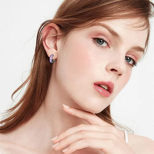 Miniatura 121 de CiNily Aretes Huggie de ópalo con bisagras, chapados en oro, hipoalergénicos, pequeños aretes de aro para mujeres, adolescentes, niñas, hombres