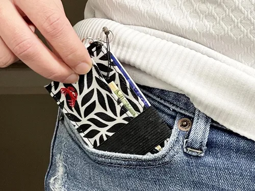 Miniatura 5 de Cartera minimalista fina – Serie Adventure – Lleva tarjetas, efectivo, teléfono, llaves – Se sostiene de forma segura para un fácil acceso – Cartera