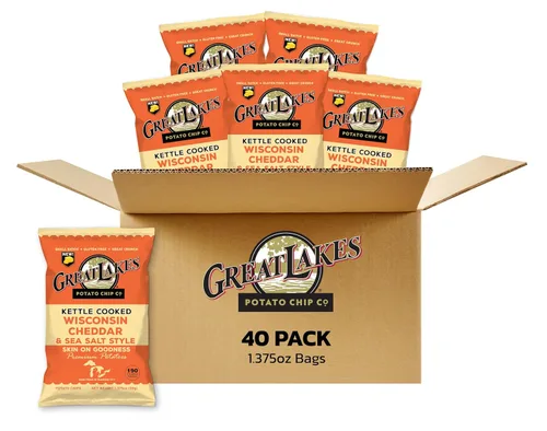 Great Lakes Potato Chip Co. Wisconsin Cheddar y sal marina estilo hervidor de patatas fritas cocidas, caja individual tamaño aperitivo (paquete de