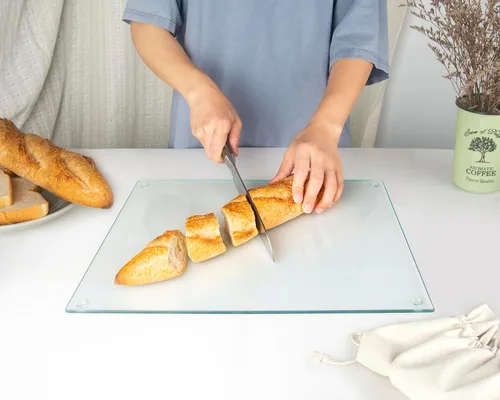 Miniatura 3 de Tabla de cortar de vidrio Kitchenville 16"x12": Protector de encimera de vidrio templado para cocina - Duradero - Resistente a los arañazos, a