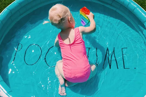 Miniatura 3 de Rae Dunn x CocoNut Float Indigo Polka Dot Mini Pool - Tema de piscina - Piscina inflable para niños - Gran piscina para patio trasero, fiestas