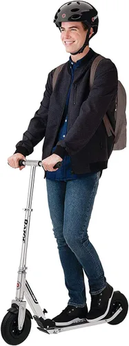 Miniatura 5 de Patinete Razor A5 Air Kick para niños de 8+ años - Plataforma extra larga, ruedas neumáticas de goma de 8", plegable, manillar antitraqueteo