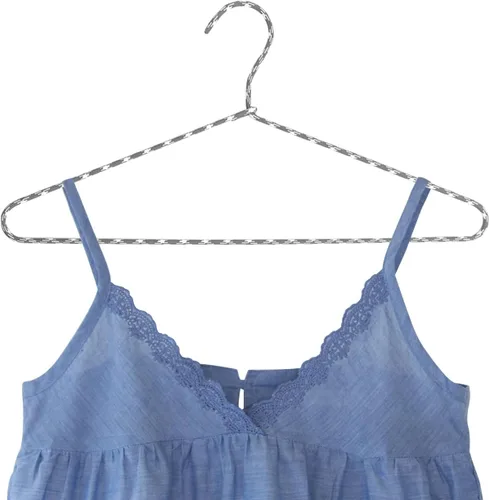 Miniatura 4 de Perchas para ropa, paquete de 30 – Perchas de tela y metal que ahorran espacio, perchas antideslizantes para pantalones y abrigos, artículos