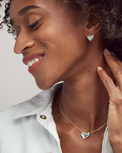 Miniatura 4 de Kendra Scott Ari - Collar con colgante de corazón y longitud ajustable para mujer, joyería a la moda