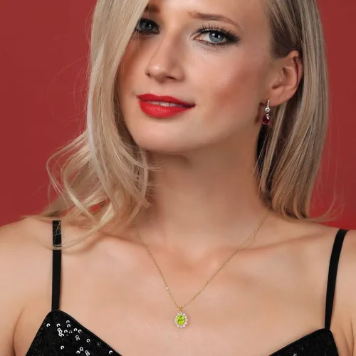 Miniatura 42 de Gem Stone King Collar con piedra natal ovalada de plata chapada en oro amarillo de 18 quilates, ovalado de 0.315 x 0.236 in, collares con colgante