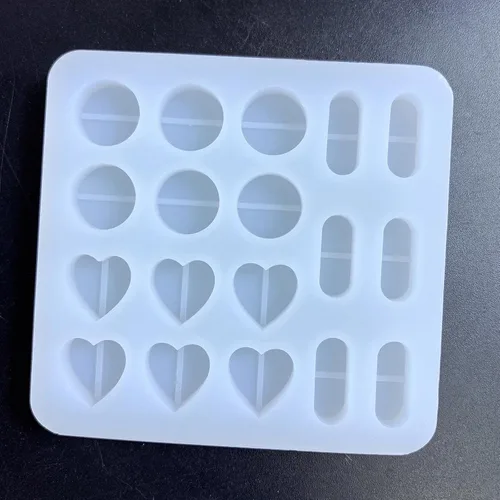 Miniatura 6 de Molde de relleno de resina de silicona con forma de corazón para colada de llavero colgante