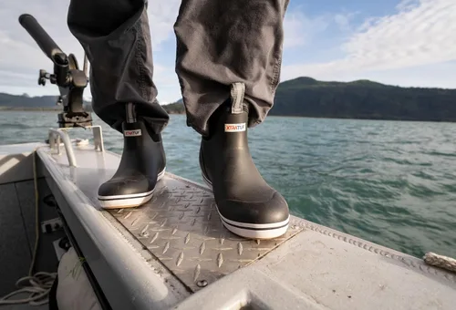 Miniatura 2 de Xtratuf - Botas acuáticas de tobillo para hombre, 6 pulgadas