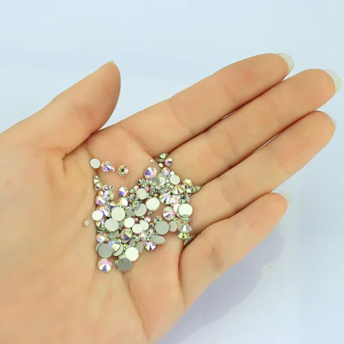 Miniatura 2 de LolliBeads Piedras redondas de resina para uñas con parte trasera plana y cristales acrílicos.