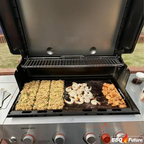 Miniatura 6 de Inserto de parrilla de tamaño completo para parrillas de gas Weber Genesis II 400 Series, parrilla plana de 6789 con asas para parrillas de gas