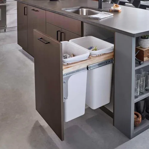 Miniatura 7 de Rev-A-Shelf Botes de basura de cocina de 35 cuartos de galón de montaje superior para colocar debajo del gabinete, toboganes de extensión completa