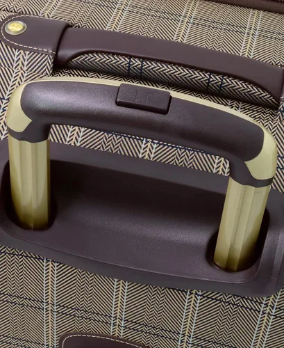 Miniatura 12 de LONDON FOG Brentwood II - Juego de 4 piezas con bolsa de asiento capuchino Capuccino London Fog Brentwood II - Juego de 4 piezas con bolsa debajo
