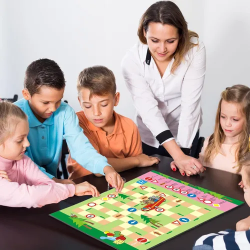 Miniatura 5 de Zhanmai 4 tableros de juego plegables en blanco de 17 x 17 pulgadas, haz tu propio tablero de juego, tablero de juegos en blanco de borrado en seco