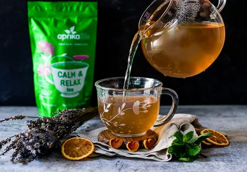 Miniatura 3 de AprikaLife - Té de hierbas para calmar y relajar con manzanilla, menta y lavanda - 60 bolsas de té. Deliciosa mezcla de hierbas para una experiencia
