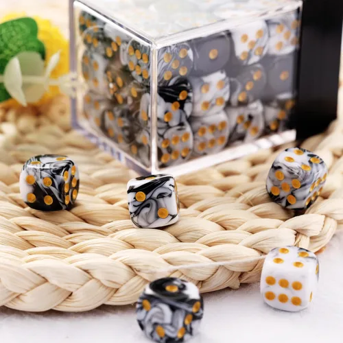 Miniatura 6 de 36 de paquete de dados MINI de 12 mm de 6 caras, juego de dados D6 de dos colores, dados estándar de 6 caras para Yahtzee, Bunco o enseñanza