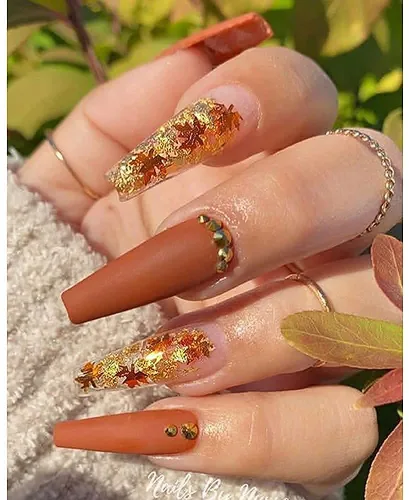 Miniatura 2 de Nail Art - Escamas de hoja de arce con purpurina de 0.71 oz de hojas de otoño metálicas 3D en forma de hoja de arce rojo, amarillo y naranja, diseño