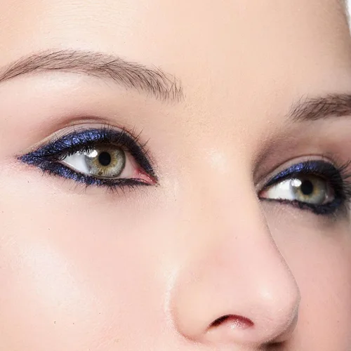 Miniatura 5 de Trish McEvoy Delineador de ojos de gel intenso