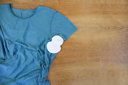 Miniatura 4 de Almohadillas autoadhesivas antisudor para mantener las axilas secas y proteger la ropa para hombres y mujeres, invisibles, cómodas
