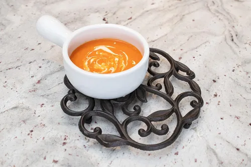 Miniatura 5 de GASARÉ, Salvamanteles de hierro fundido para platos calientes, ollas y sartenes, salvamanteles de metal, diseño de vid, tapas de patas de goma