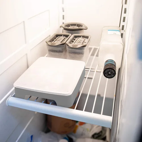 Miniatura 4 de Tovolo Bandeja de cubitos de hielo para botellas de agua crea 5 tubos congelados para botellas de plástico y reutilizables, botella de agua de fácil