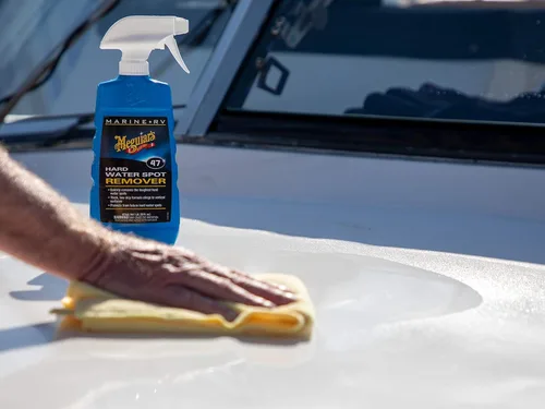 Miniatura 5 de Meguiar's Paquete de quitamanchas de agua calcárea y paño de microfibra.