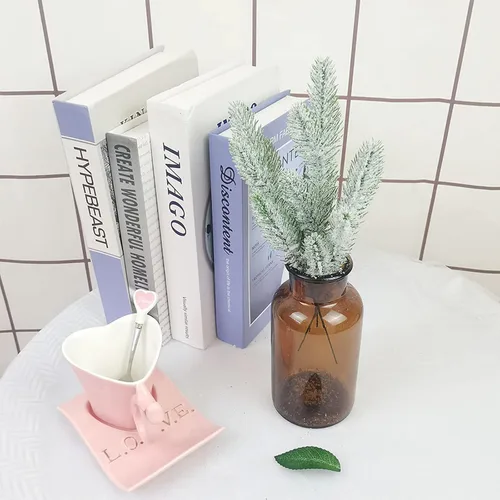 Miniatura 3 de Wnvivi 30 ramas de pino esmerilado de nieve, ramas de árbol de Navidad nevadas, ramas de pino falsas, tallos de acebo para manualidades, corona