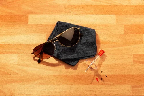 Miniatura 4 de Flents Kit de herramientas de reparación de lentes con destornillador pequeño, tornillos para gafas, lupa, guía de tornillos y bolsa