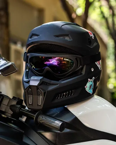 Miniatura 7 de ILM Casco de motocross para jóvenes con calcomanías, casco ATV para niños, motocross, BMX, motocicleta todoterreno con gafas, guantes, máscara DOT