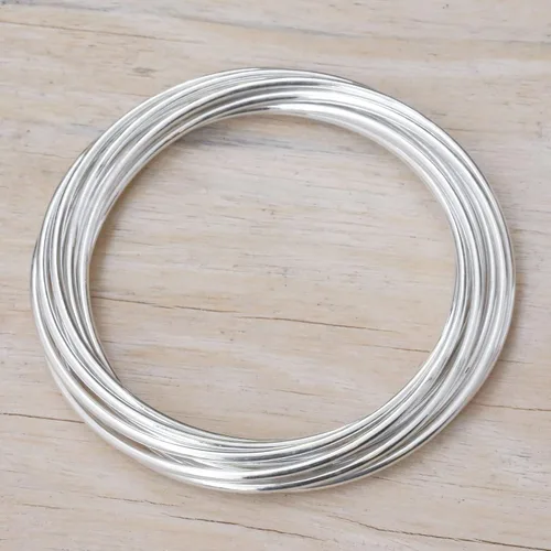 Miniatura 4 de NOVICA Juego de 10 pulseras de plata de ley 925 hechas a mano para mujer, pulseras de plata de moda para mujer, Unión Fortificada, Sin gemas.