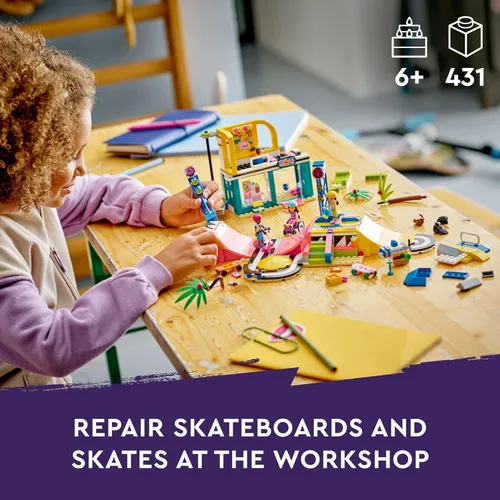 Miniatura 3 de LEGO Friends Skate Park Set 41751, juguetes de patineta para niñas y niños a partir de 6 años, mini juego de muñecas con scooter de juguete y silla