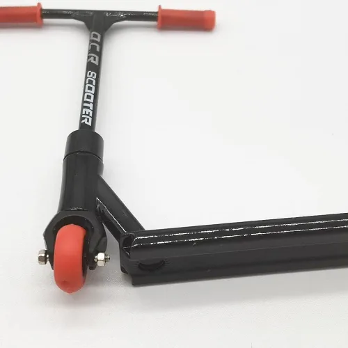 Miniatura 4 de Scooter de dedo con herramientas y zapatos, paquete de accesorios de tabla, 1 juguete negro para niños (scooter negro)