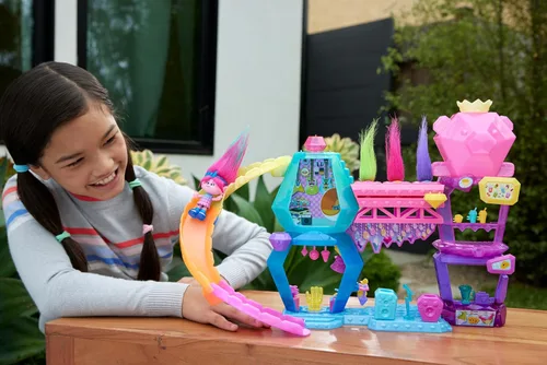 Miniatura 2 de Mattel DreamWorks Trolls Band Together Juguetes, Set de juego Mount Rageous con muñeca pequeña de la Reina Poppy y más de 25 accesorios, 4 Hair Pops